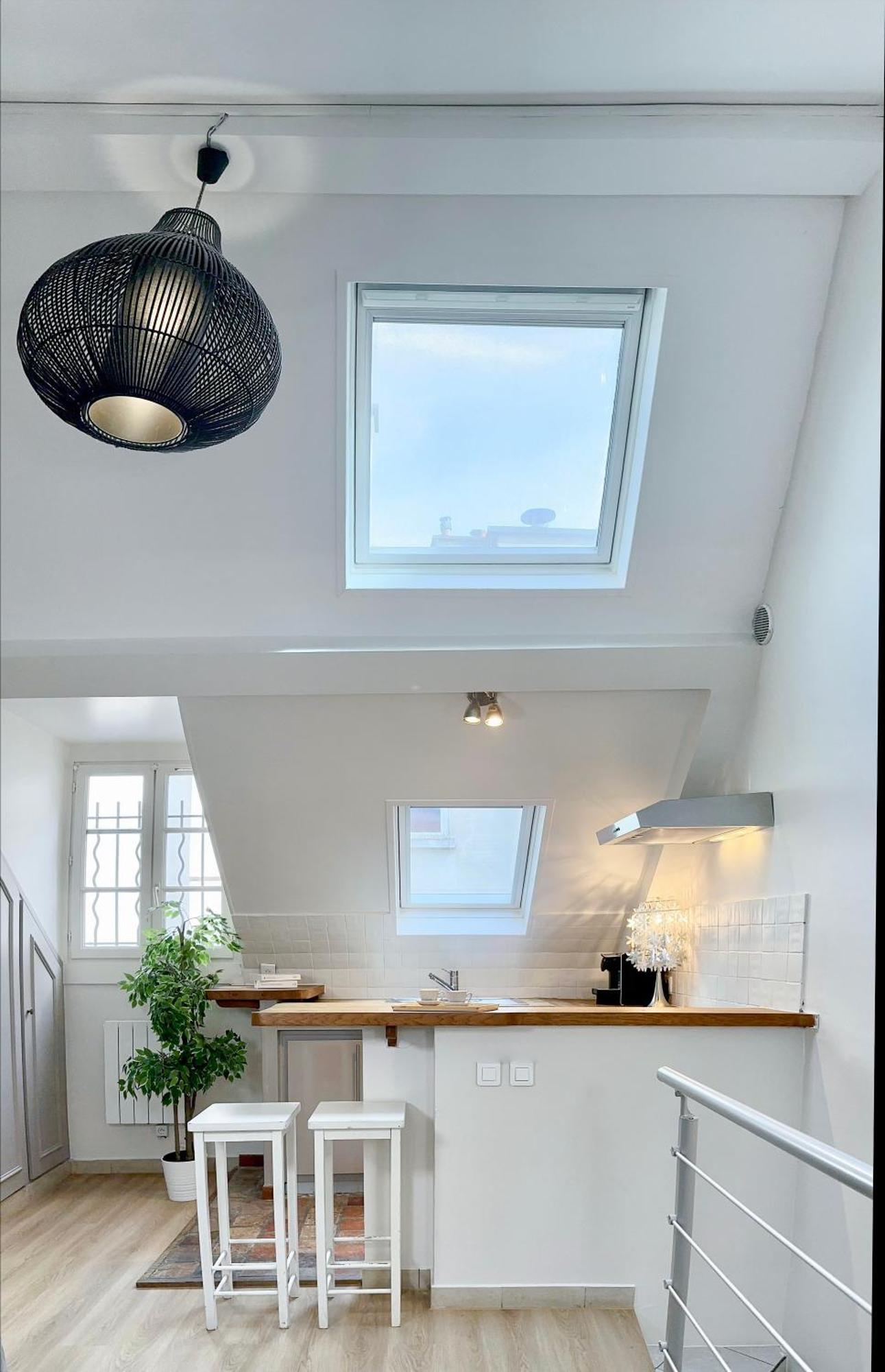 Unique & Beautiful Duplex In Saint-Germain Lägenhet Paris Exteriör bild