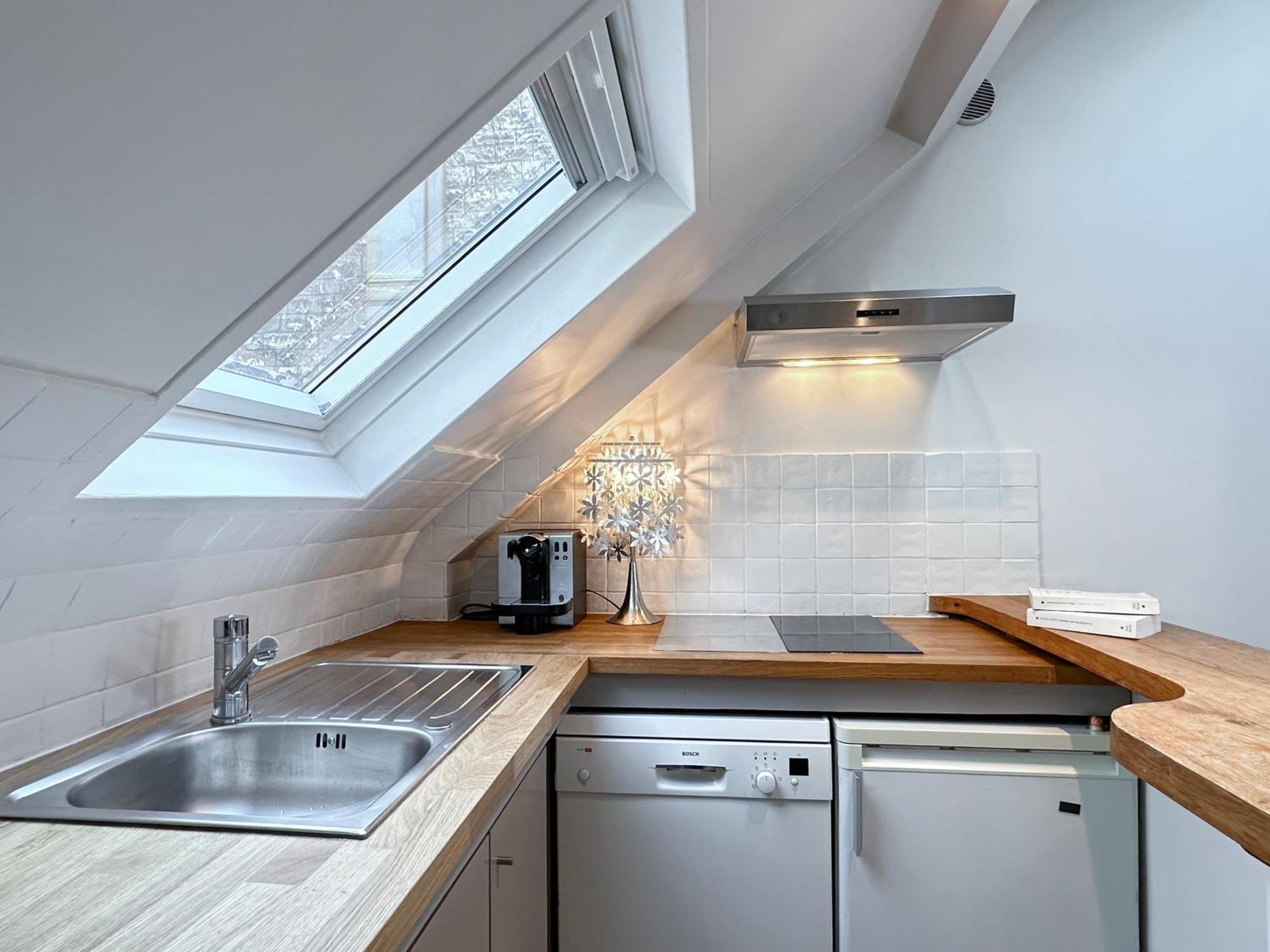 Unique & Beautiful Duplex In Saint-Germain Lägenhet Paris Exteriör bild